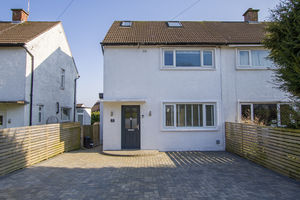 Photo 25- click for photo gallery